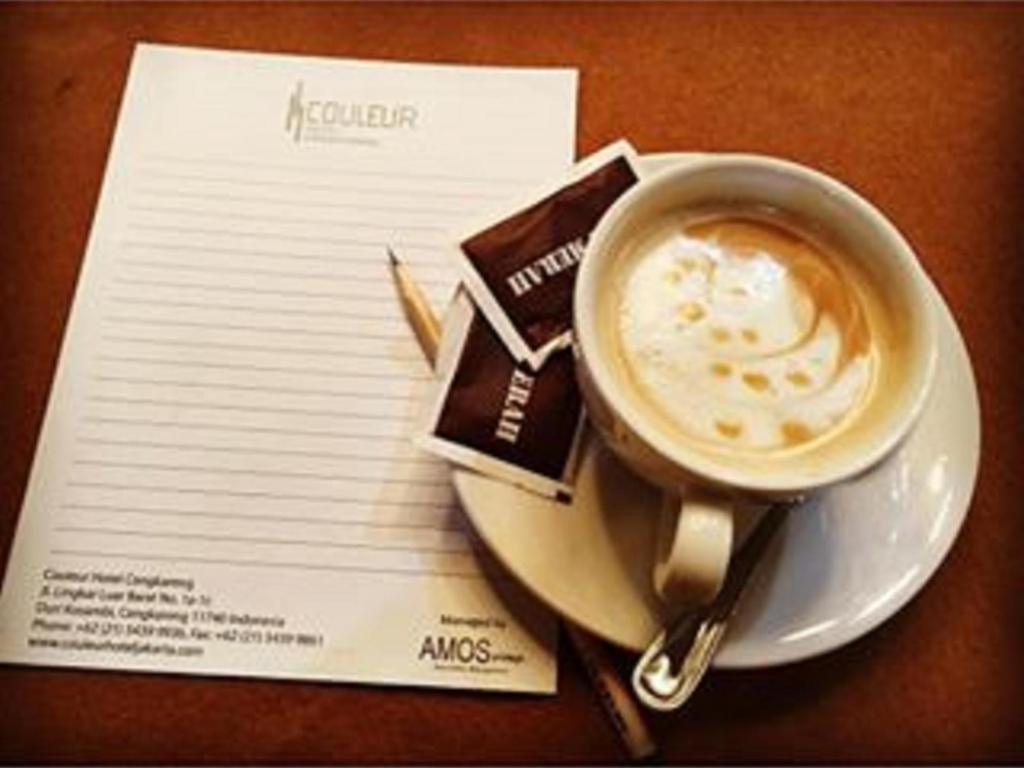 Couleur Hotel Cengkareng Giacarta Esterno foto