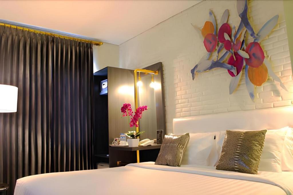Couleur Hotel Cengkareng Giacarta Esterno foto
